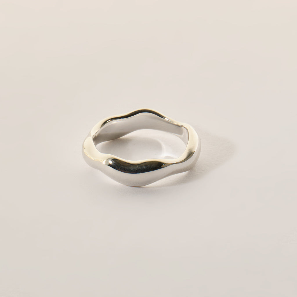 Onda Ring Silber